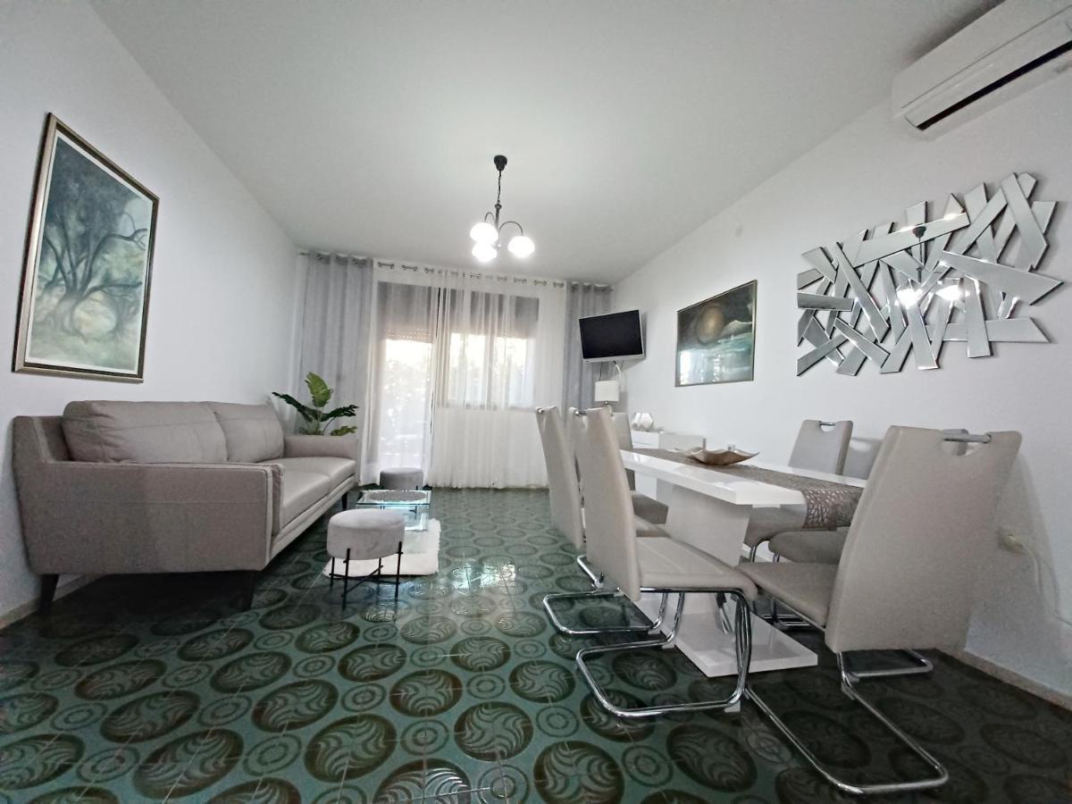 Apartment Lorenzo Trogir Eksteriør bilde